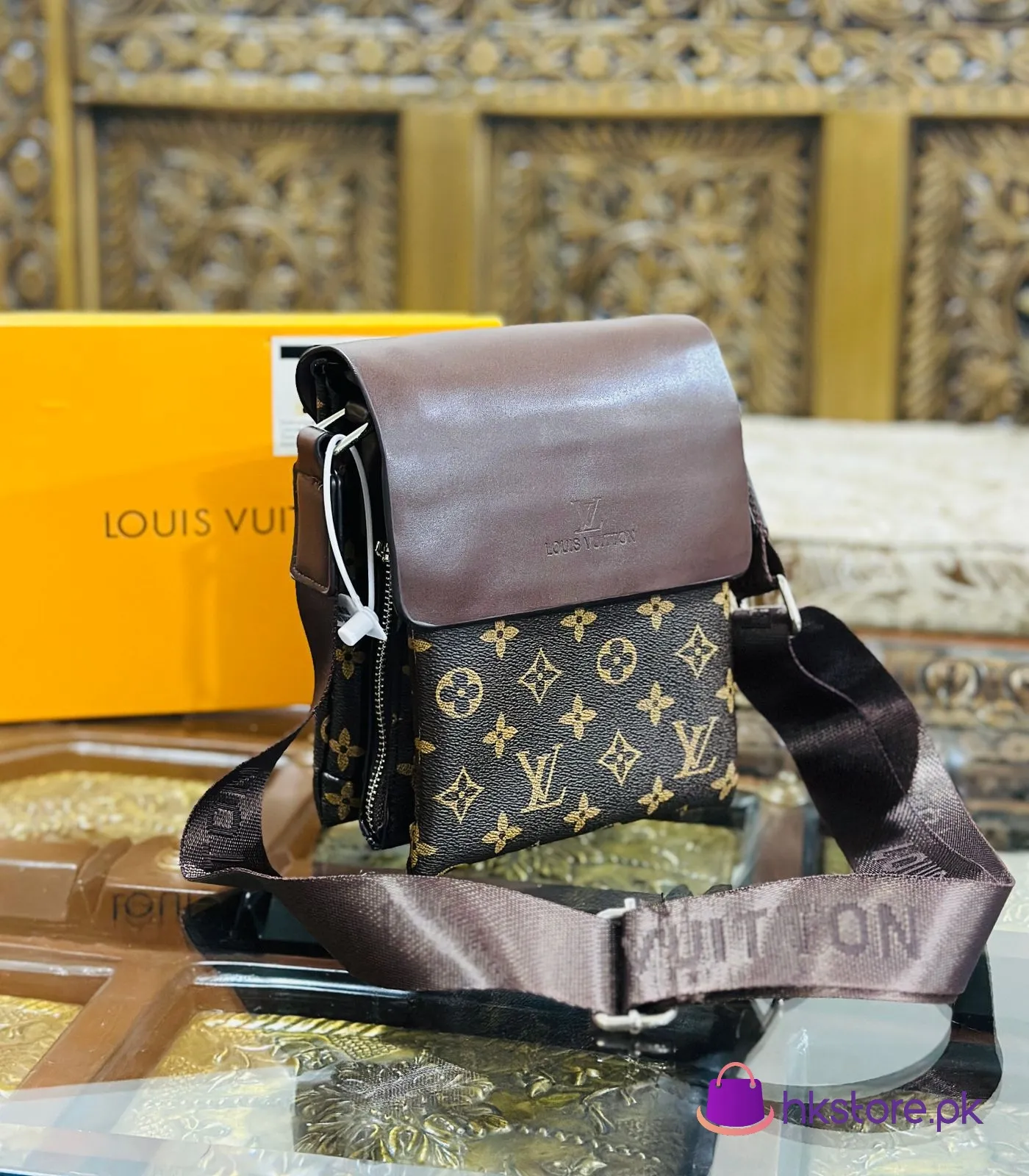 Best Price Louis Vuitton Passanger Unisex Cross Body 