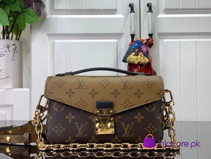 Louis Vuitton Pochete Metis Bag