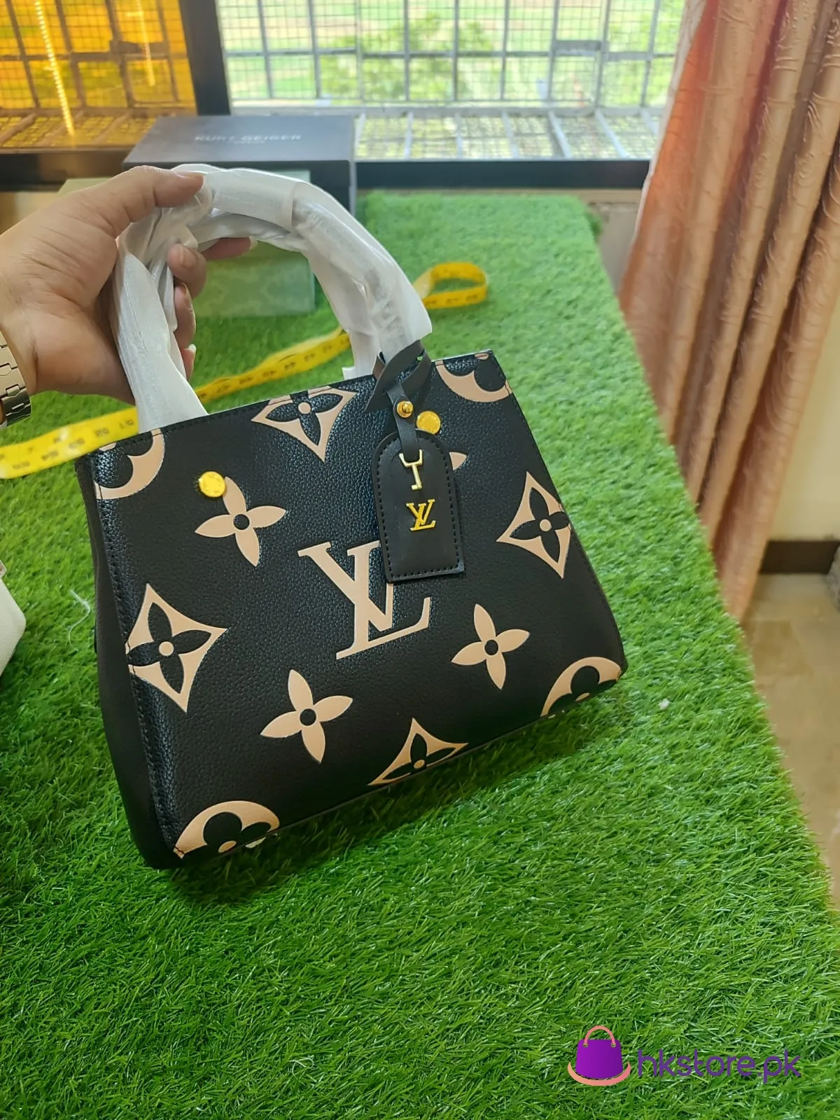 Lv Bag Small 
