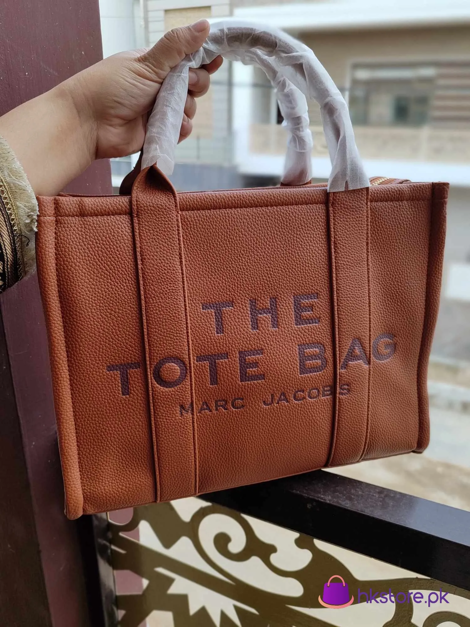Marc Jacobs The Tote Bag Leather 