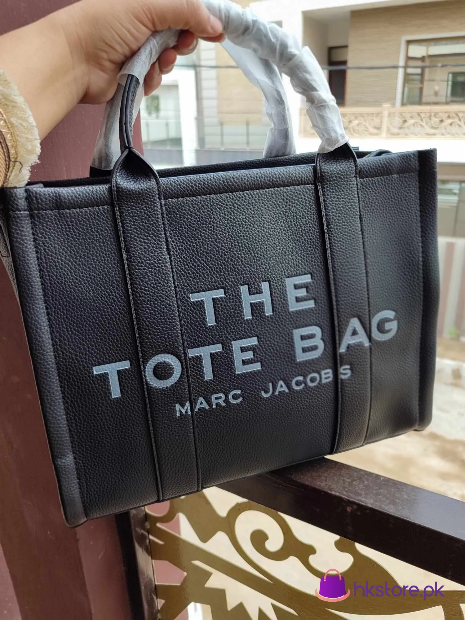 Marc Jacobs The Tote Bag Leather 
