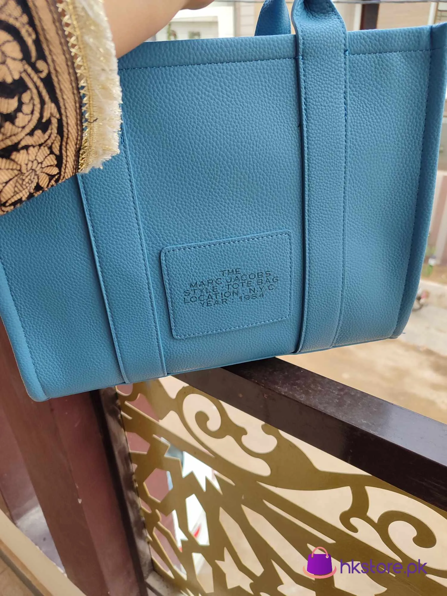 Marc Jacobs The Tote Bag Leather 
