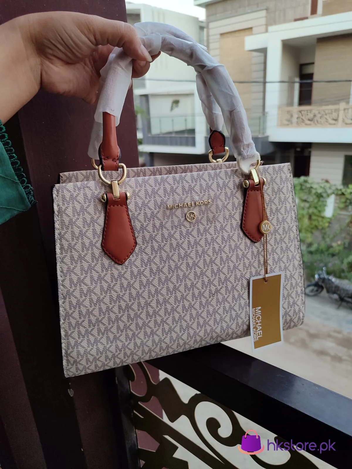 Michael Kors Medium Tote