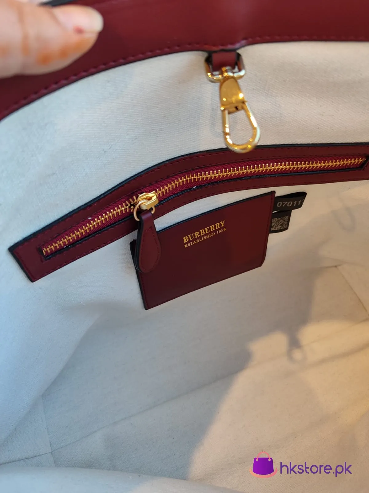 Torry Burberry Tote Bag