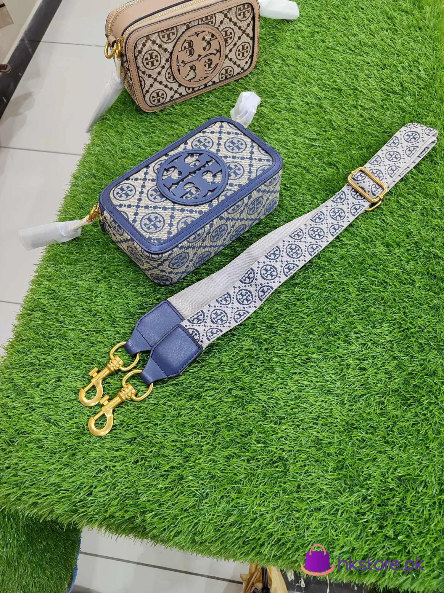 Torry Burch Crossbody Signature 
